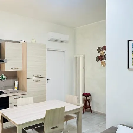 Crystal's House Apartman Peschiera del Garda