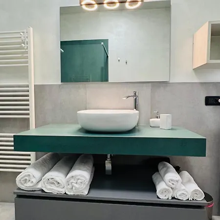 Crystal's House 公寓 *