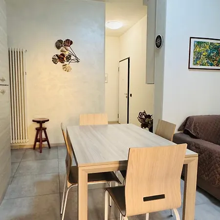 Apartment Crystal's House *