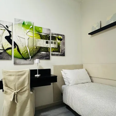 公寓 Crystal's House 佩斯基耶拉德加达